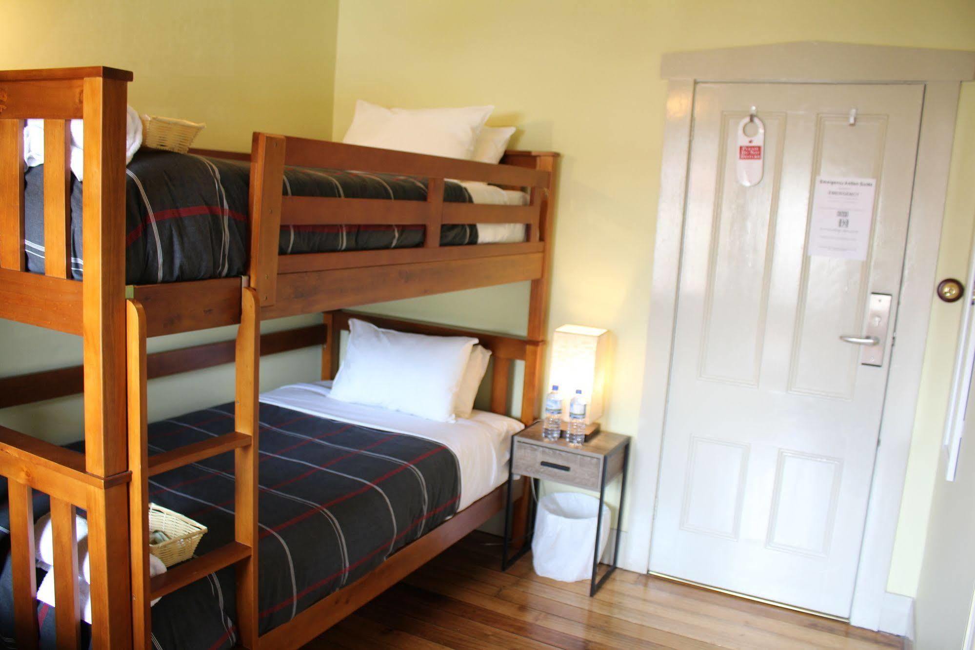 The Tasmanian Inn Hobart Dış mekan fotoğraf